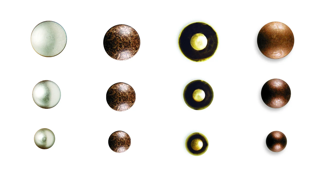 4 Nailheads